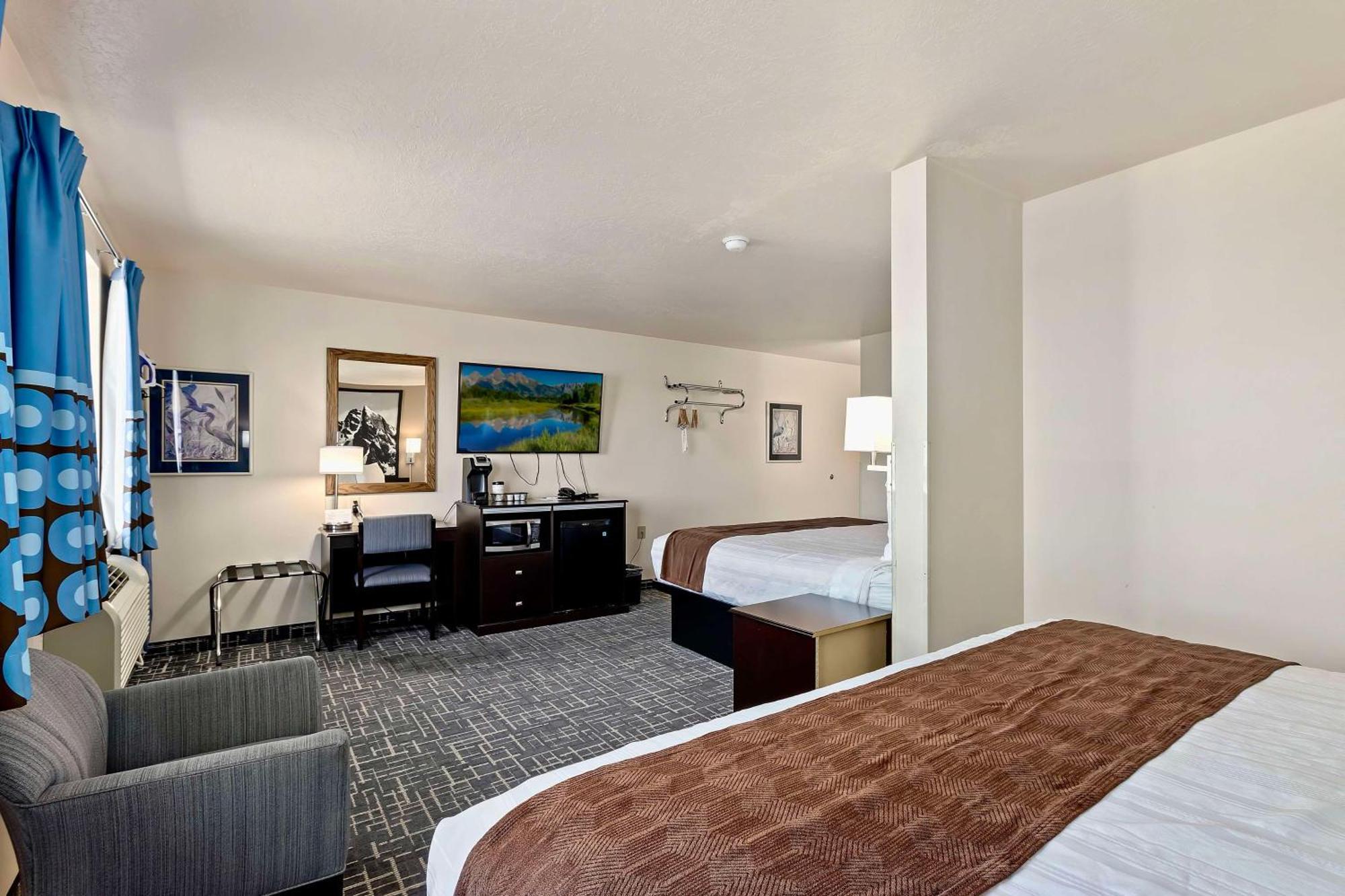 ชัวร์สเตย์ โฮเทล บาย เบสต์ เวสต์เทิร์น ทวินฟอลส์ Hotel ภายนอก รูปภาพ