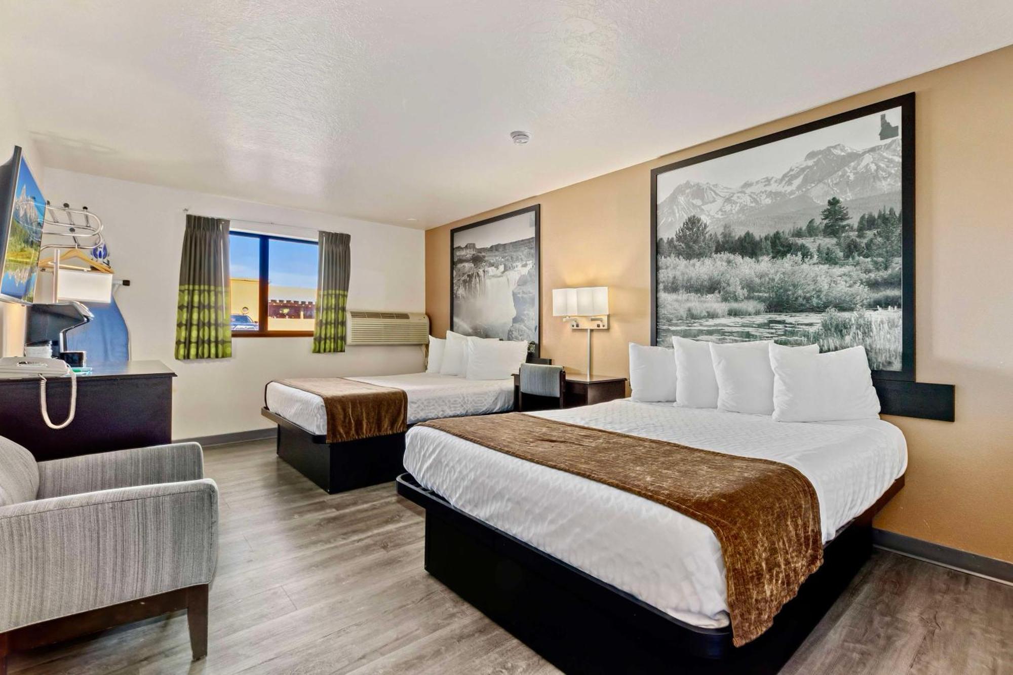 ชัวร์สเตย์ โฮเทล บาย เบสต์ เวสต์เทิร์น ทวินฟอลส์ Hotel ภายนอก รูปภาพ