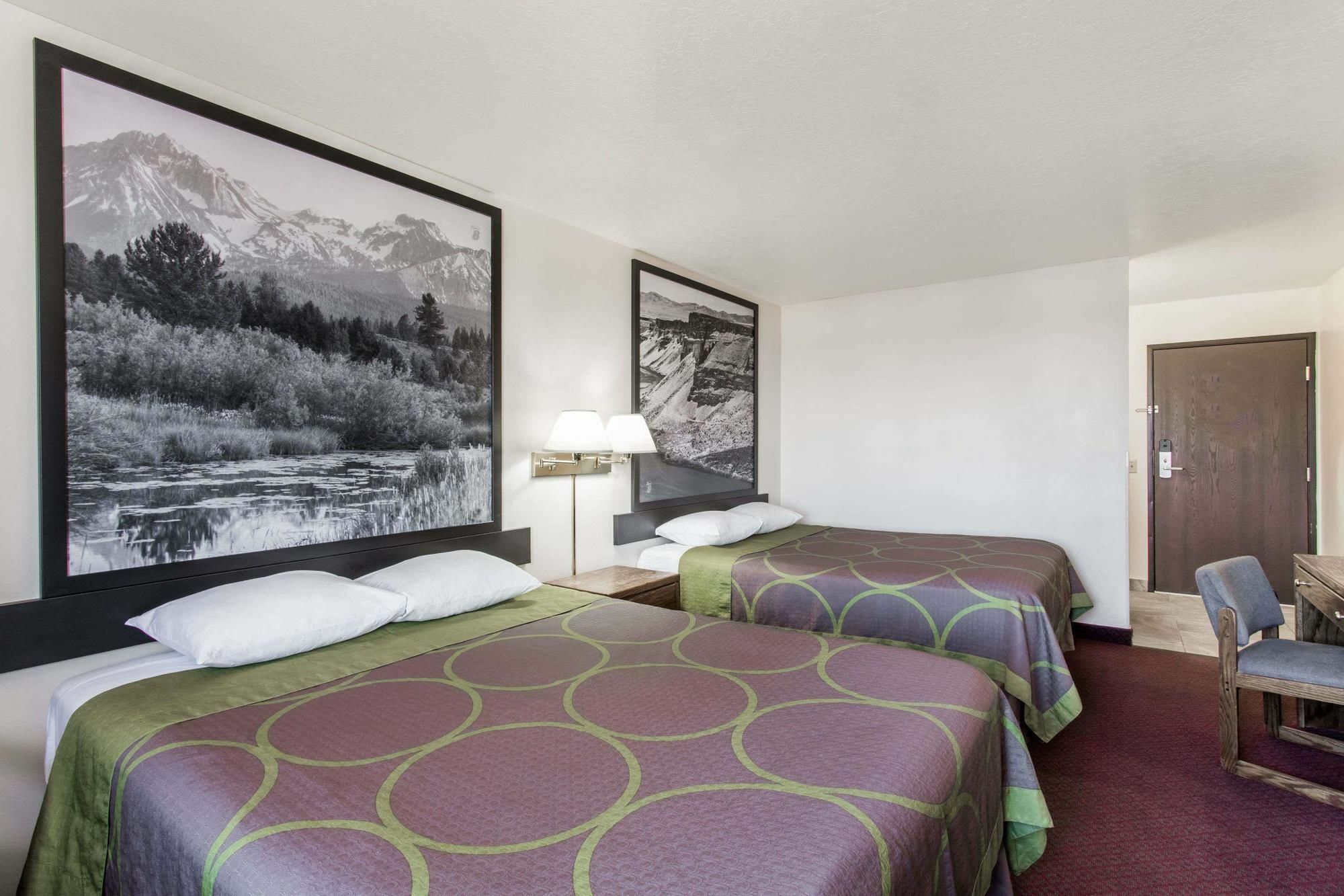 ชัวร์สเตย์ โฮเทล บาย เบสต์ เวสต์เทิร์น ทวินฟอลส์ Hotel ภายนอก รูปภาพ